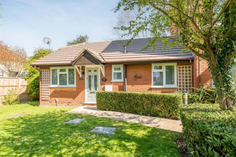 Firs Avenue, Windsor