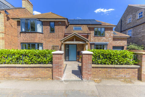 Glapthorn Road , Oundle, Northamptonshire, PE8