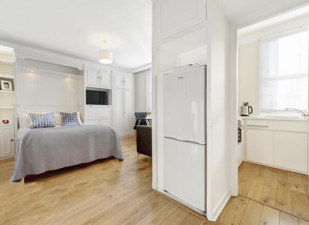 W1J 5NA - 2nd floor - Studio - 305sq ft - 1 bathr