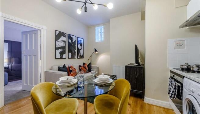 NW7 7HY - Ground floor - 1 bedroom - 323sq ft - 1