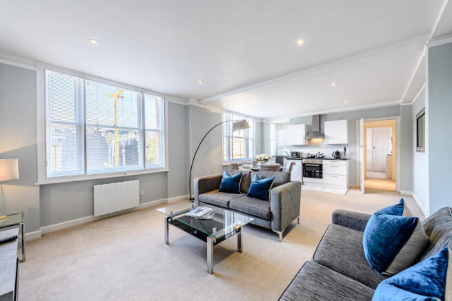 W1J 5NA - 5th floor - 1 bedroom - 602sq ft - 1 ba