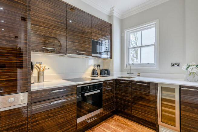 W2 4BB - 2nd floor - 1 bedroom - 432sq ft - 1 bat