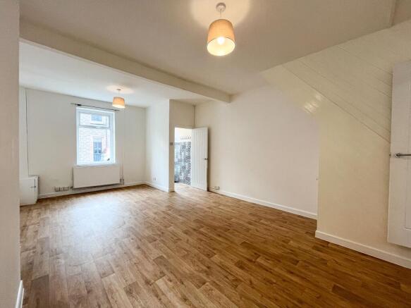 Living/dining room