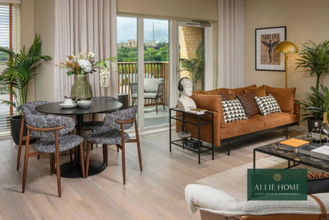 Alexandra Gate, London, N8