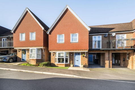 Eling Crescent, Sherfield-on-Loddon