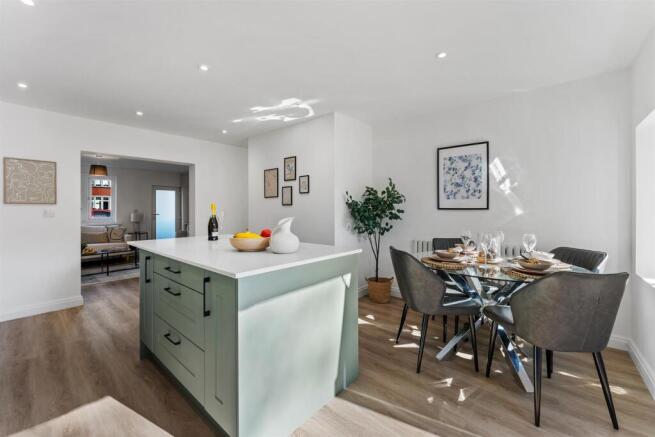 140 PEMBERTON ROAD-29.jpg