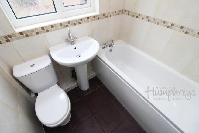 Fitzhugh House Bathroom.JPG