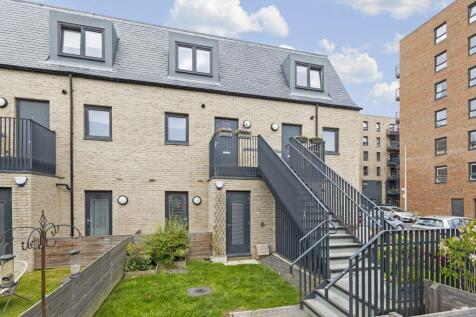4 Pillans Walk, Edinburgh, EH6 7DY