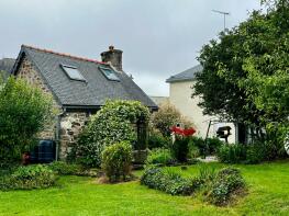 Photo of St-Pierre-des-Landes, Mayenne, Pays de la Loire