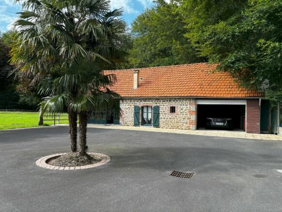 garage