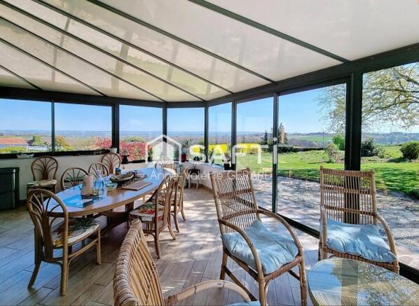 dining / veranda