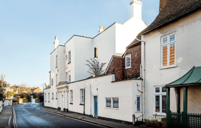 Rivermead, 6 Lower Teddington Road