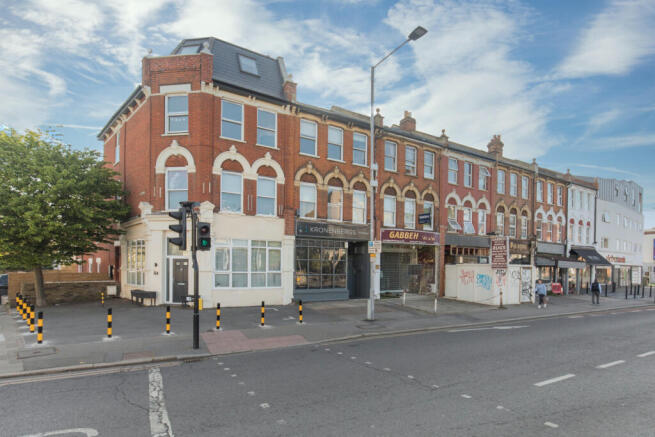 Flat 3, 80 Richmond Road Kingston-Upon-Thames Sur