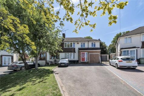 St Marys Way, Longfield, Dartford, Kent, DA3