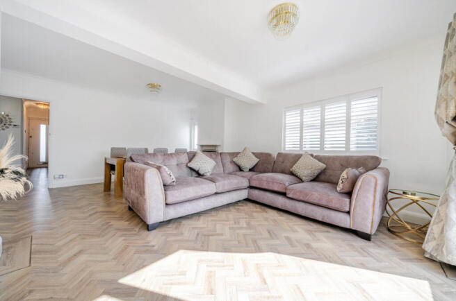 1343426-16-68ad86...