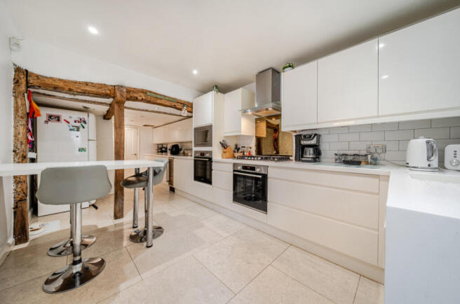 1372470-23-6900e0...