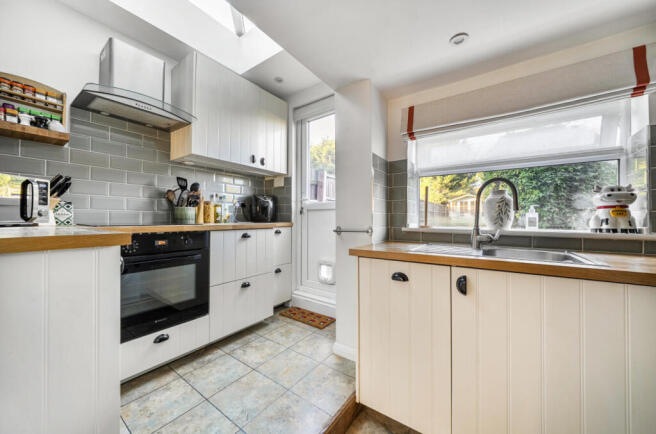 1385737-13-693a96...