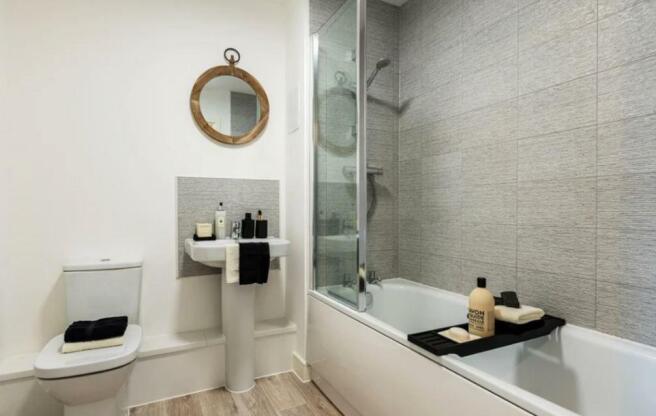 bbathroom.JPG