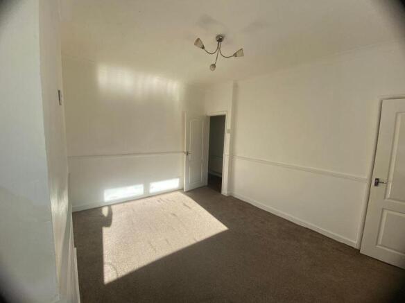 bedroom.JPG