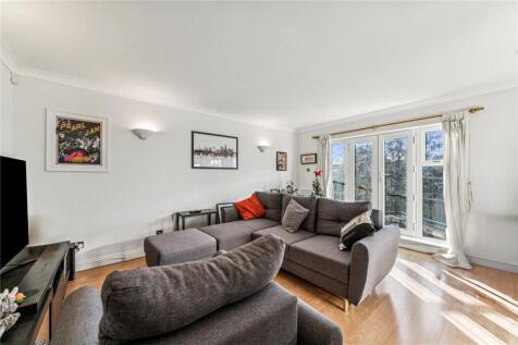 Chesterton Close, SW18