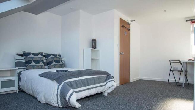 6-bed-student-house-britannia-rd-north-2-portsmout