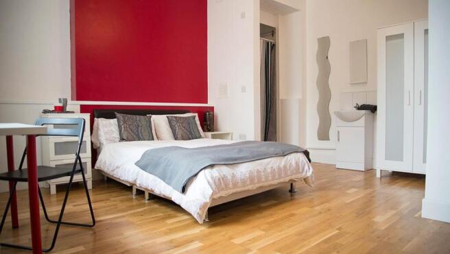st-andrews-road-3-bed-student-flat-rental-bed-2.jp