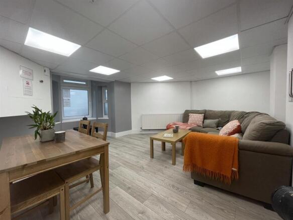 Cottage-1-Grove-4 bed house (1).JPEG