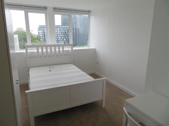 87 Enterprise Bed1.JPG