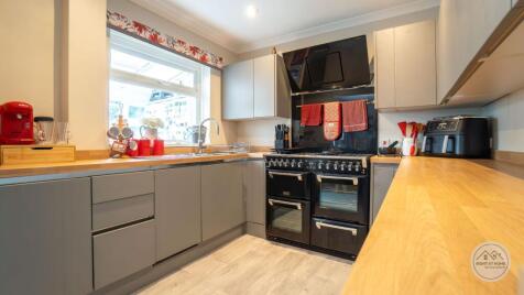 Wellswood Gardens, Exeter EX4 1RH