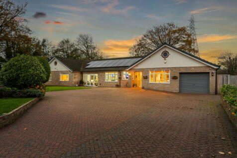 Off Green Lane, Warrington, WA2 8RG