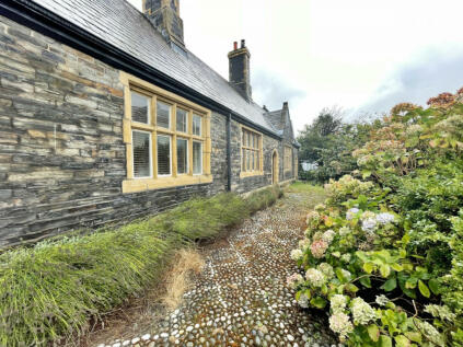 Ramsey - 1 bedroom cottage for sale