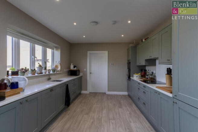 5_Henfield_way__7
