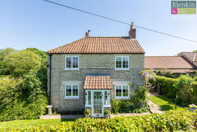 Spring Cottage External-12