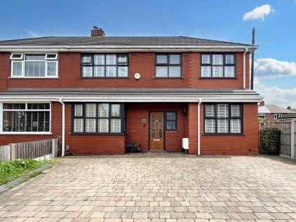 Rose Avenue, Irlam, M44