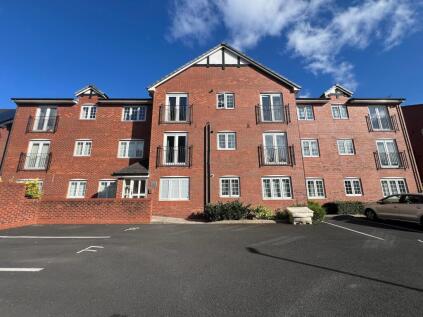 Clifton Road, Eccles, M30