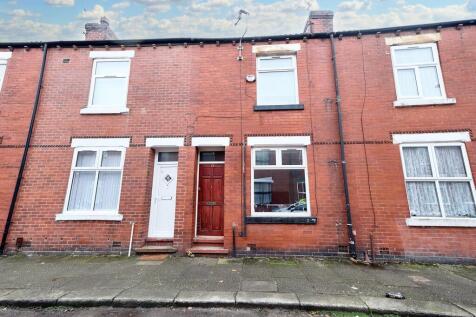 Willan Road, Eccles, M30