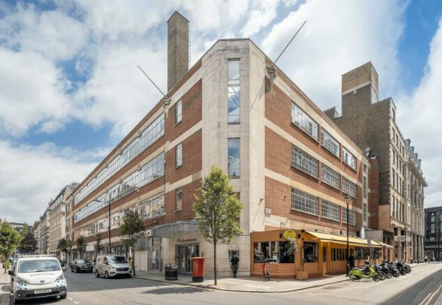 Commercial property to let 50 Eastcastle Street 
