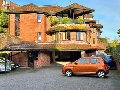 Solsbro Road, Torquay, TQ2 6QA