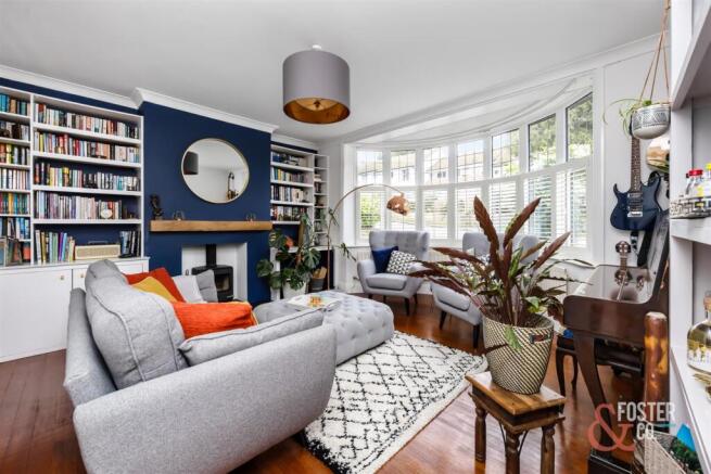 Cedars Gardens, 7-002.jpg