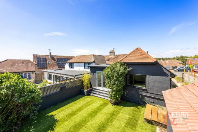 Ladies Mile Rd, 130-020.JPG