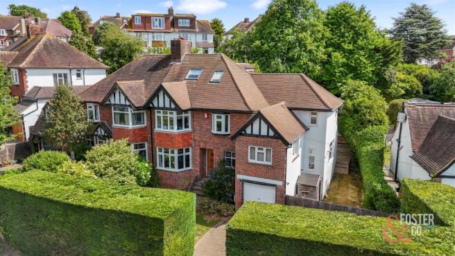 Valley Drive, 130-033.jpg