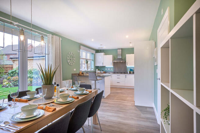 Shinfield-X414-Aspen-16_Housetype_Plot_-_Hero_860x573