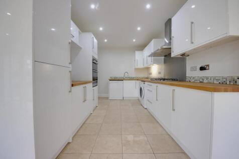 Pickets Close, Bushey Heath, WD23