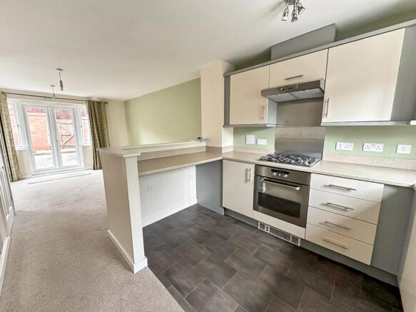 Kitchen/Living Area