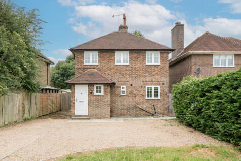 Hookwood Cottages, Reigate Road, Horley, RH6