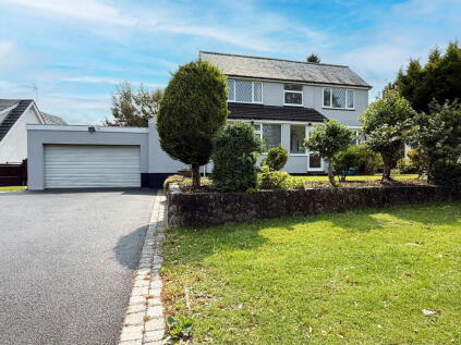 Alcester Road, Hollywood, B47 5NR