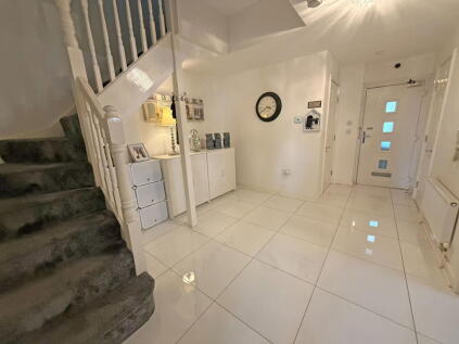 Main Street, Dickens Heath, Solihull, B90 1UA