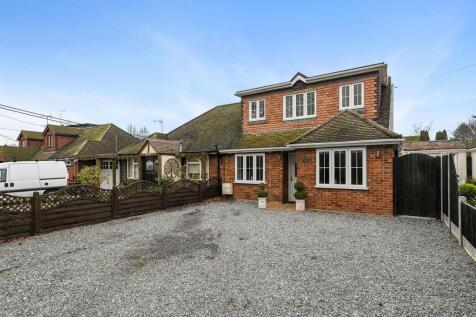 Hook End Road, Hook End, Brentwood