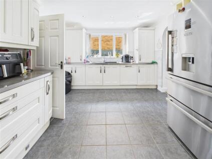 Bramley Way, Mayland