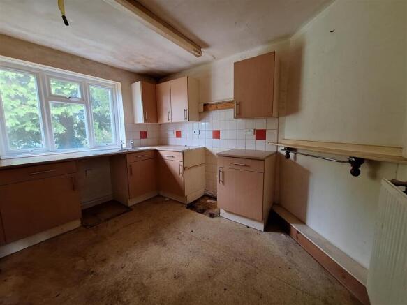 5 The Osiers Kitchen.jpg